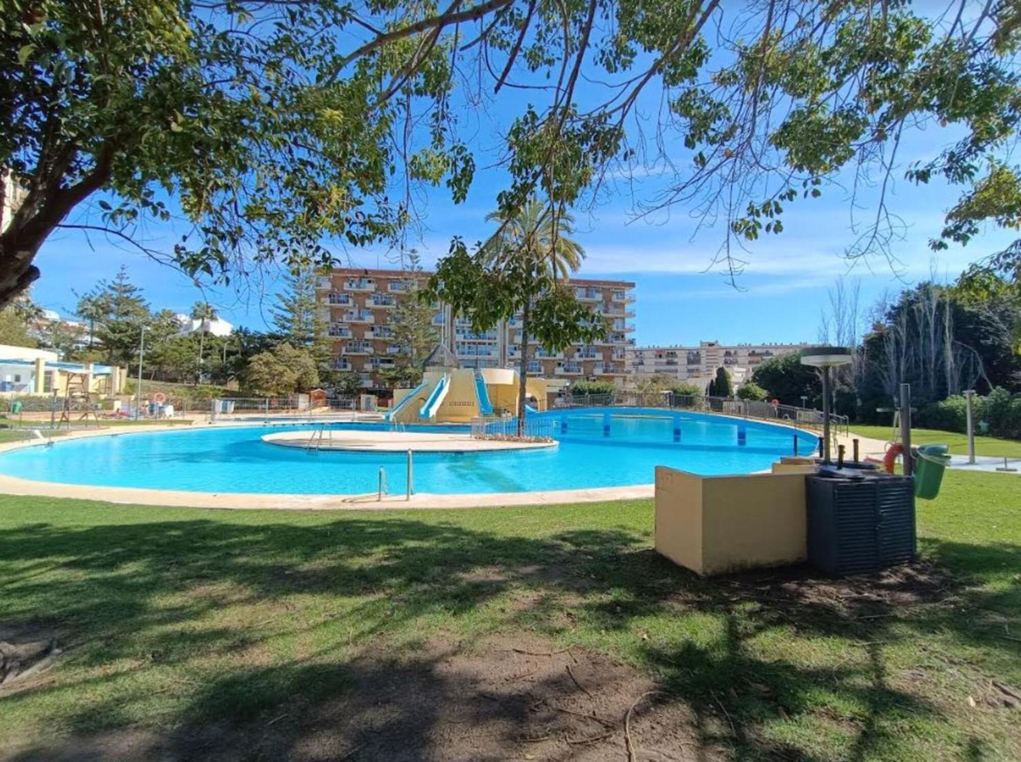 Nelvir Apartamento Benalmádena